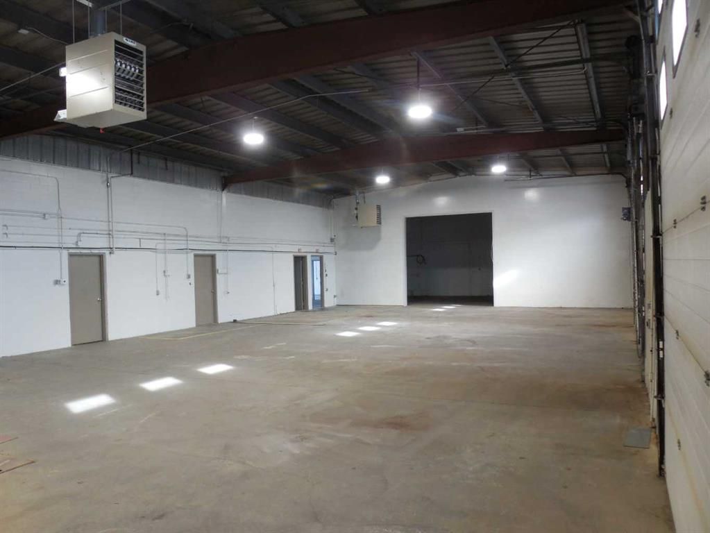 11037/43 92 Avenue  - Photo 11