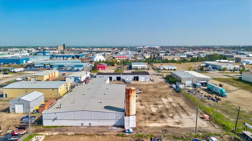 11037/43 92 Avenue  - Photo 6