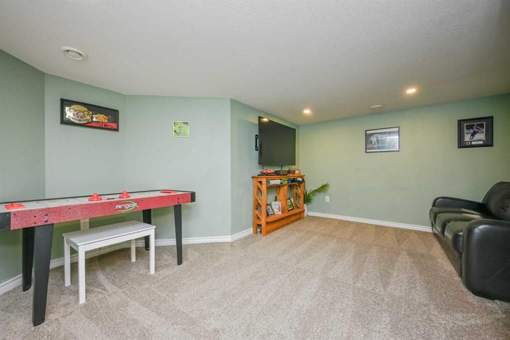 12505 105 Street  - Photo 25