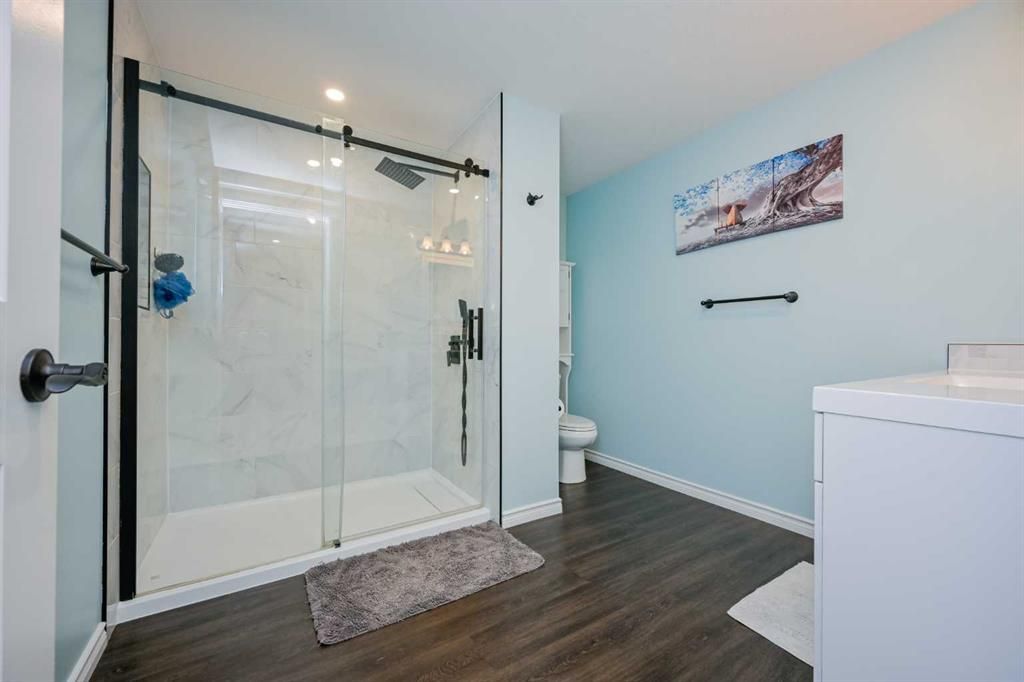 12505 105 Street  - Photo 27