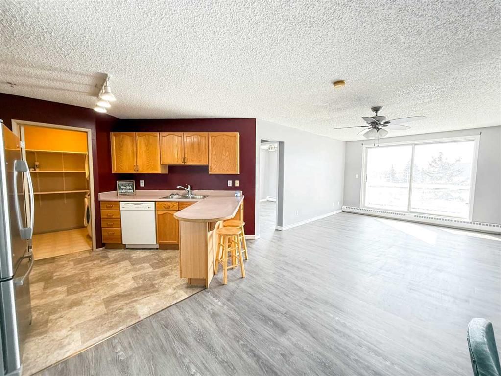 318, 9700 92 Avenue  - Photo 3