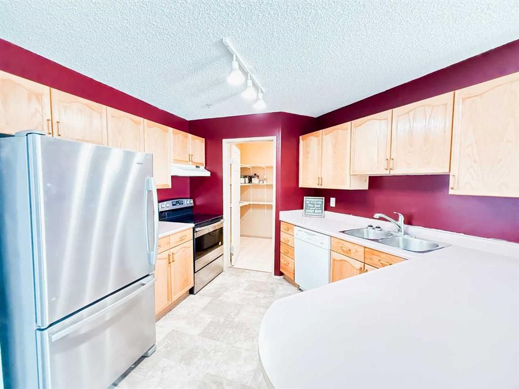 318, 9700 92 Avenue  - Photo 6