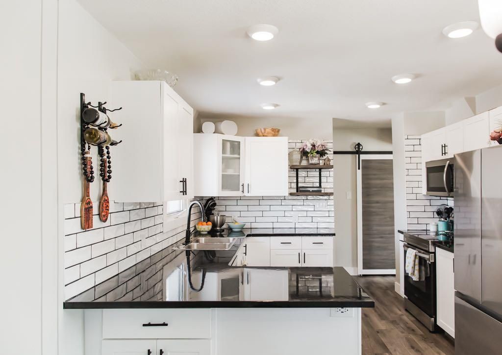 10124 110 Avenue  - Photo 17