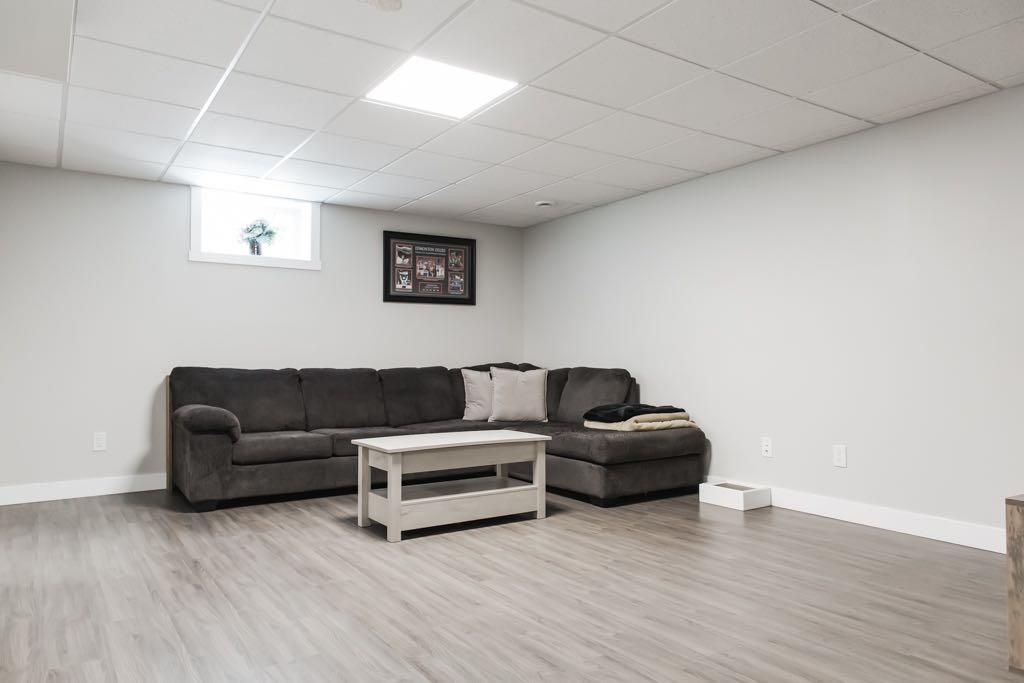 10124 110 Avenue  - Photo 36