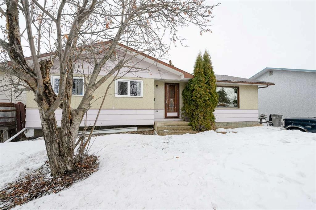 11421 96B Street  - Photo 3