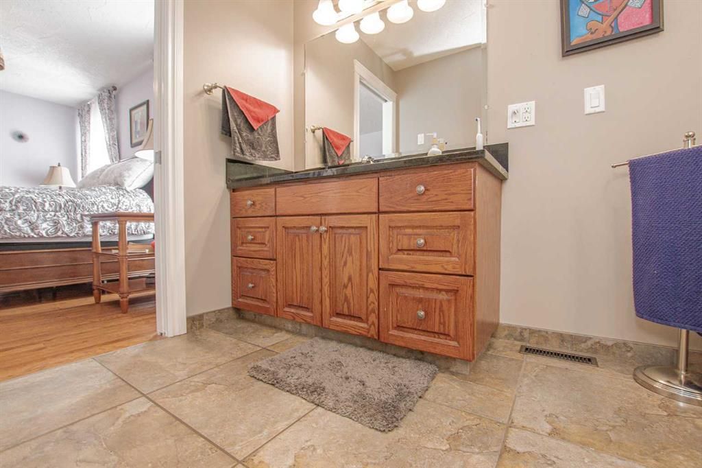 10809 Lexington Street  - Photo 31