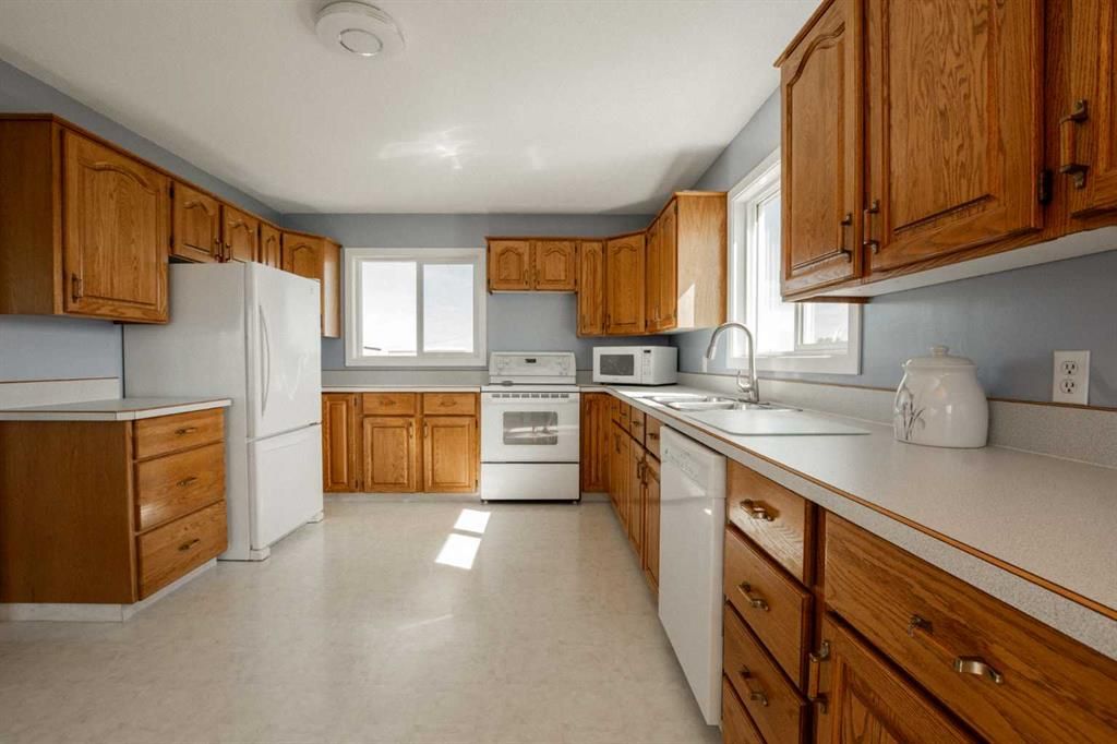 795008 Range Road 44   - Photo 15