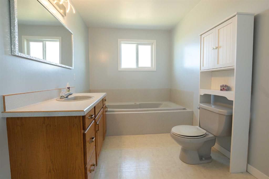 795008 Range Road 44   - Photo 28