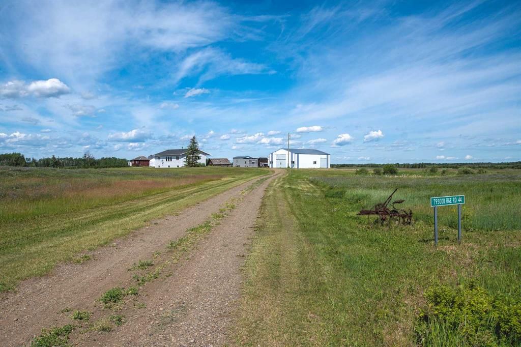 795008 Range Road 44   - Photo 3