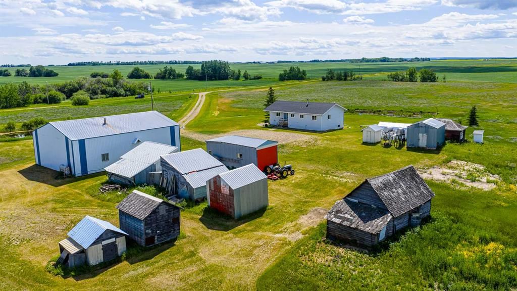 795008 Range Road 44   - Photo 36