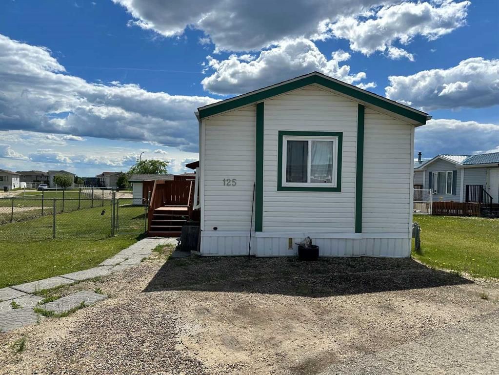 125, 10615 88 Street  - Photo 1