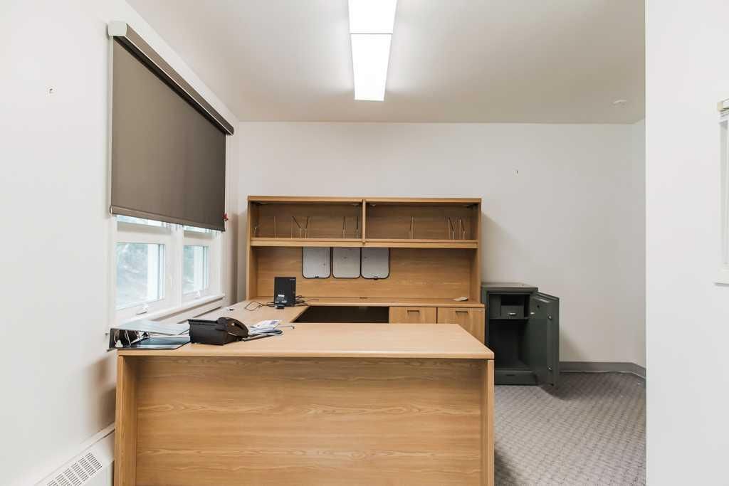 5230 44 Avenue  - Photo 44