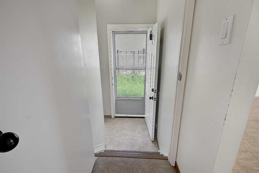 11448 97 Street  - Photo 18
