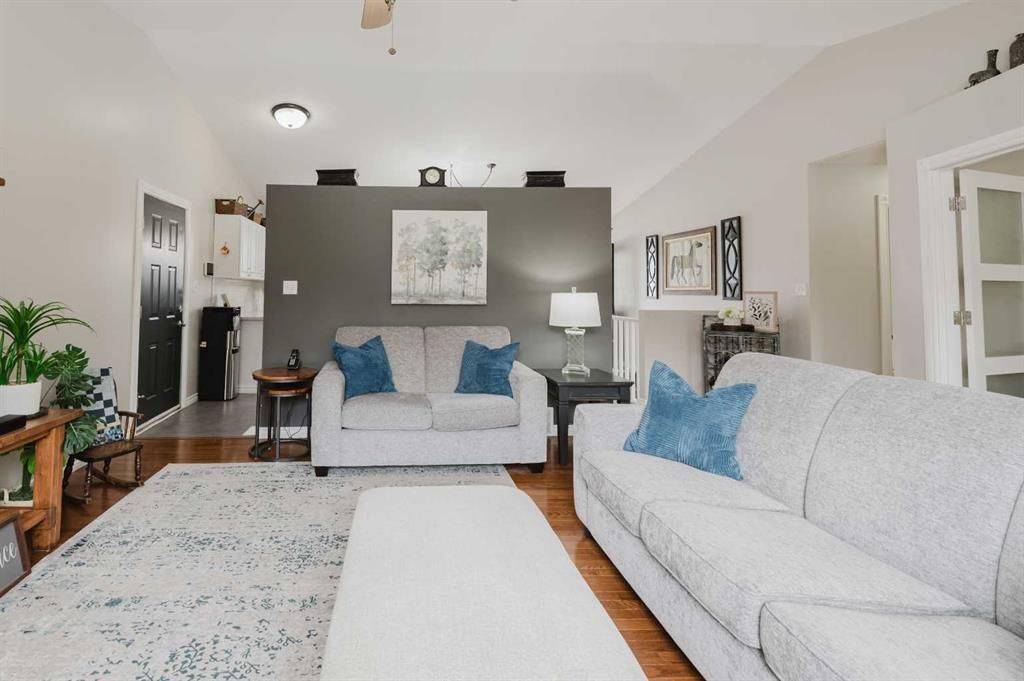 46, 711007 63 Range  - Photo 11