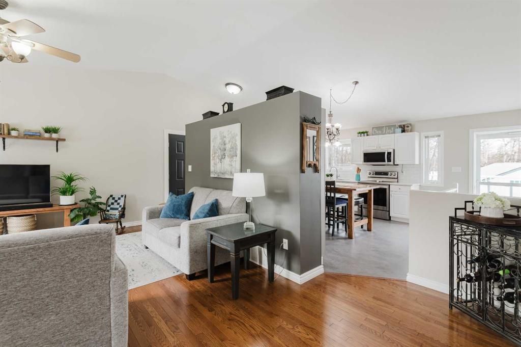 46, 711007 63 Range  - Photo 14