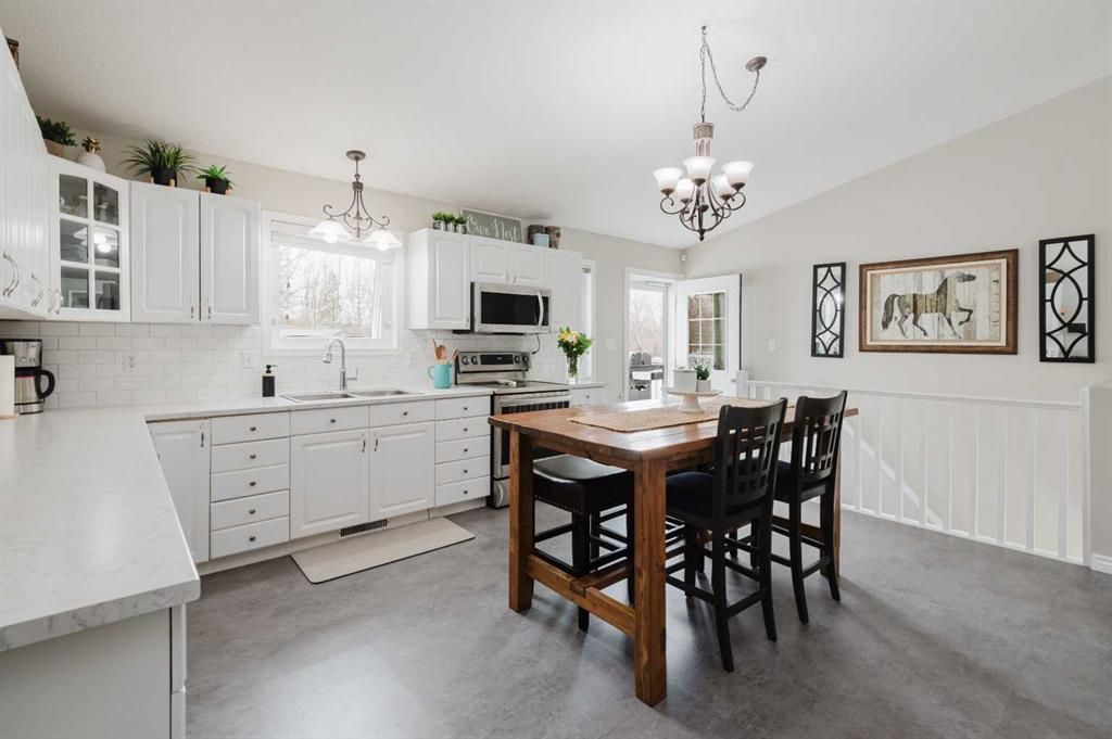 46, 711007 63 Range  - Photo 15