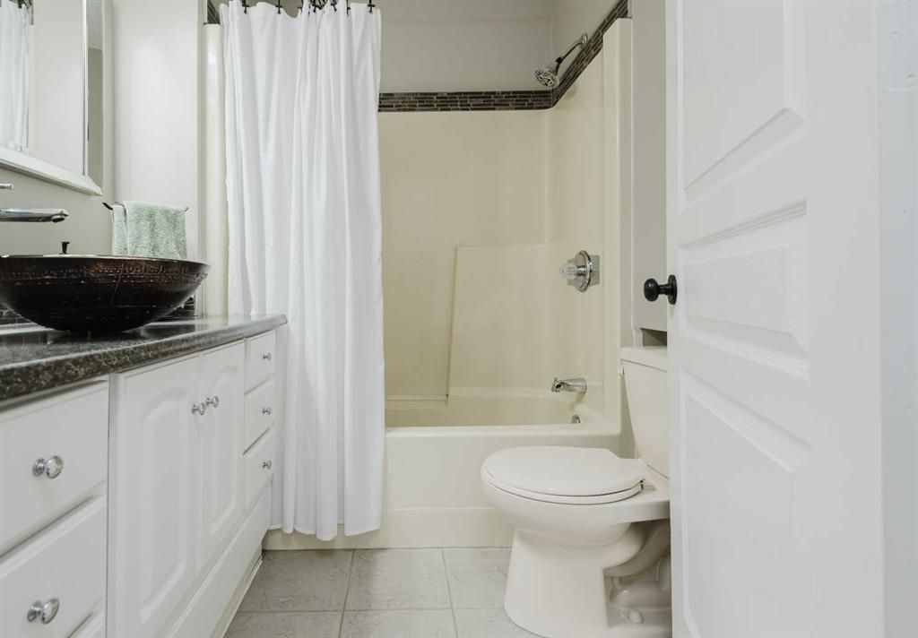 46, 711007 63 Range  - Photo 22