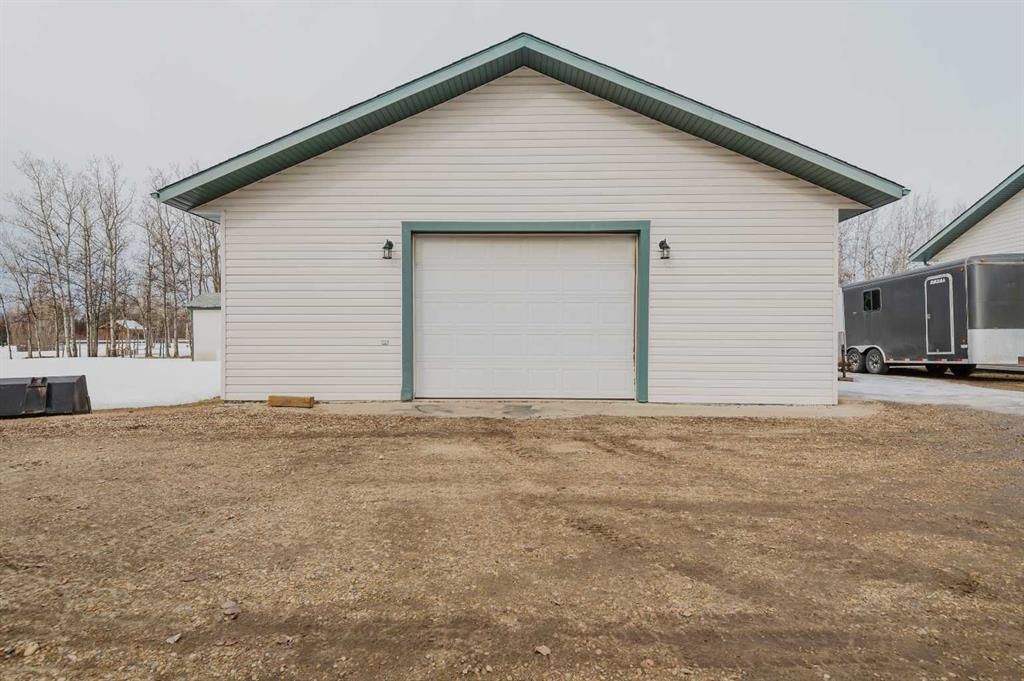 46, 711007 63 Range  - Photo 47