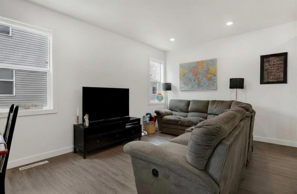 10303A 149 Avenue  - Photo 8