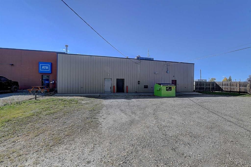10030 101 Avenue  - Photo 37