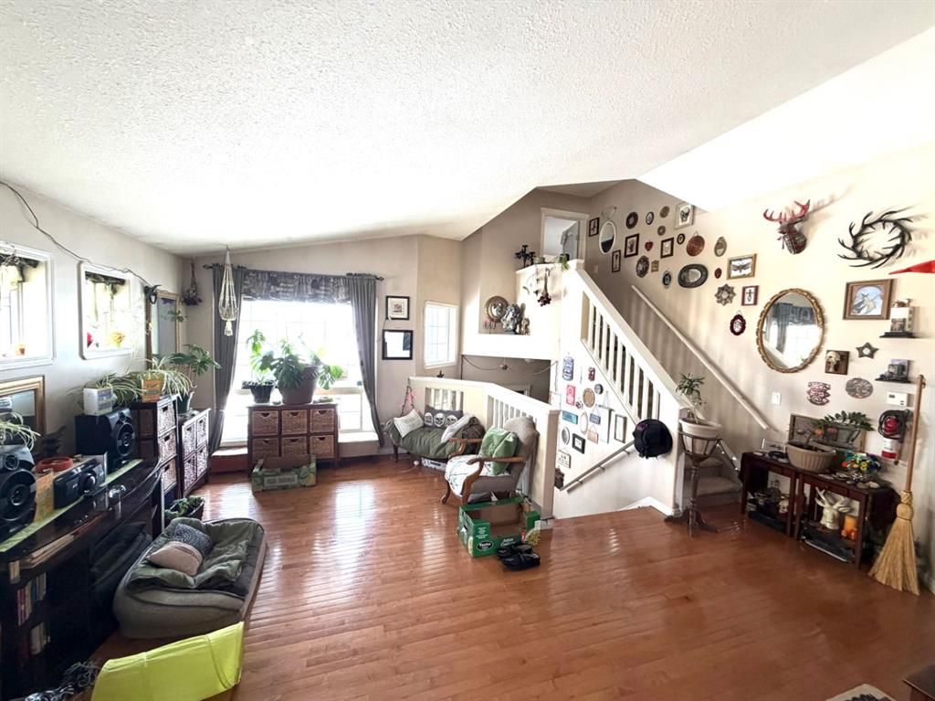 8821 Lakeland Drive  - Photo 3