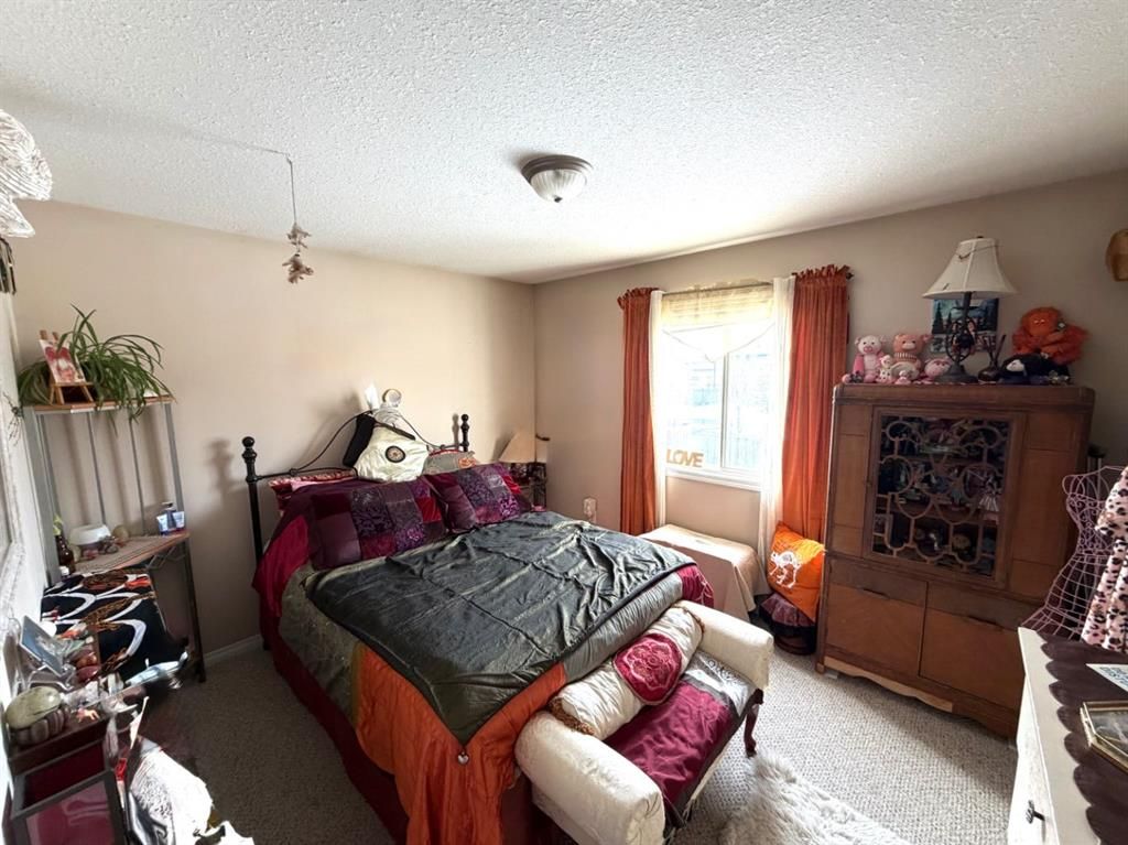 8821 Lakeland Drive  - Photo 4