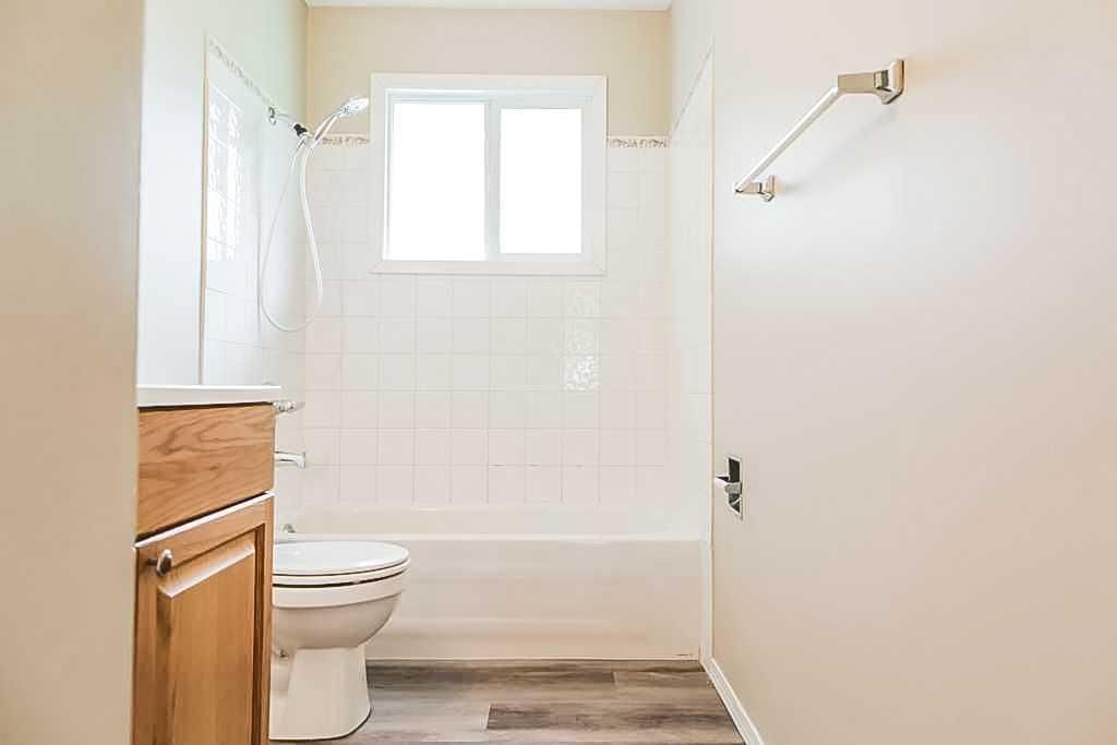 9616 91B Avenue  - Photo 16