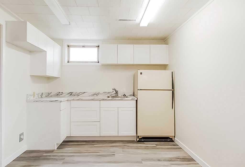 9616 91B Avenue  - Photo 20