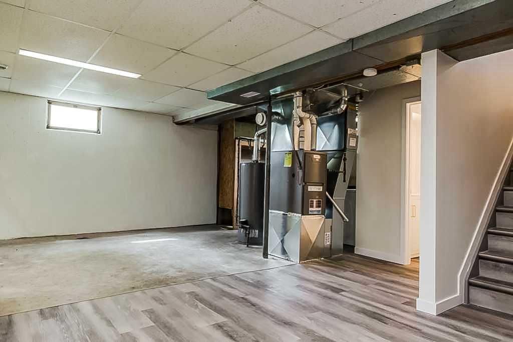 9616 91B Avenue  - Photo 24