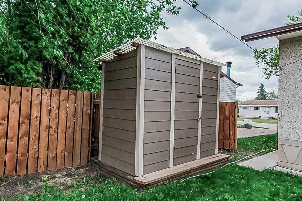 9616 91B Avenue  - Photo 27