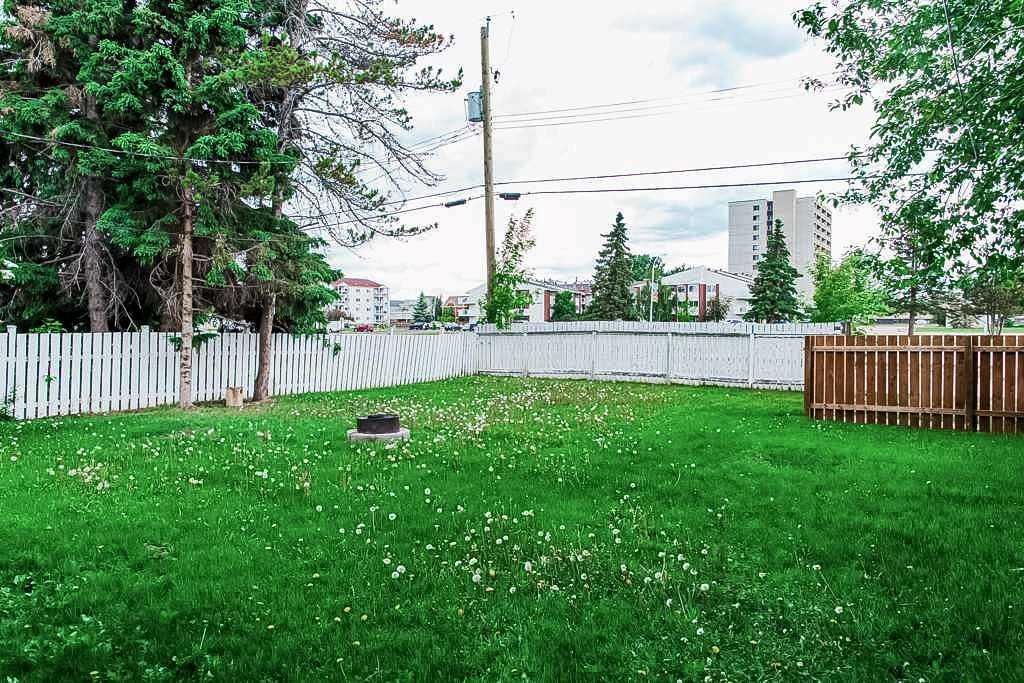 9616 91B Avenue  - Photo 28