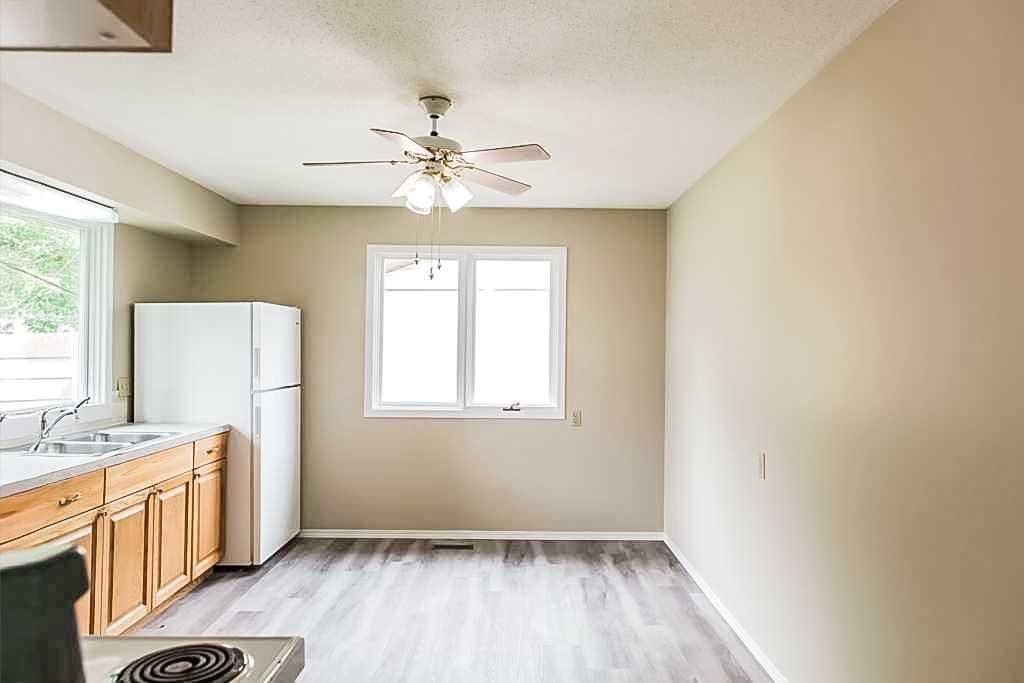 9616 91B Avenue  - Photo 8