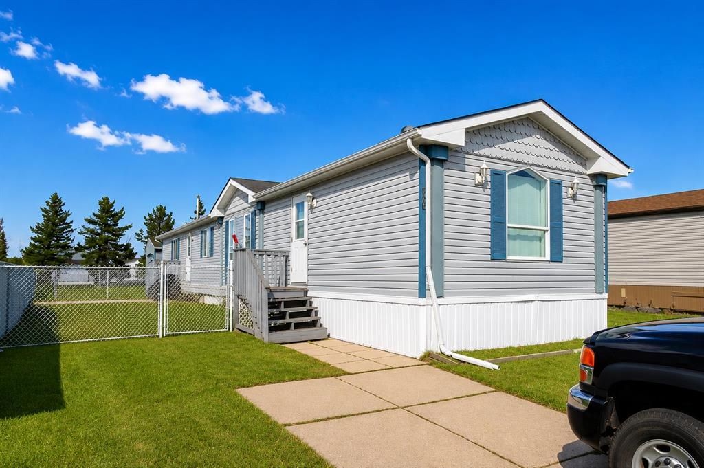 220, Silver Pointe Dr - Photo 1