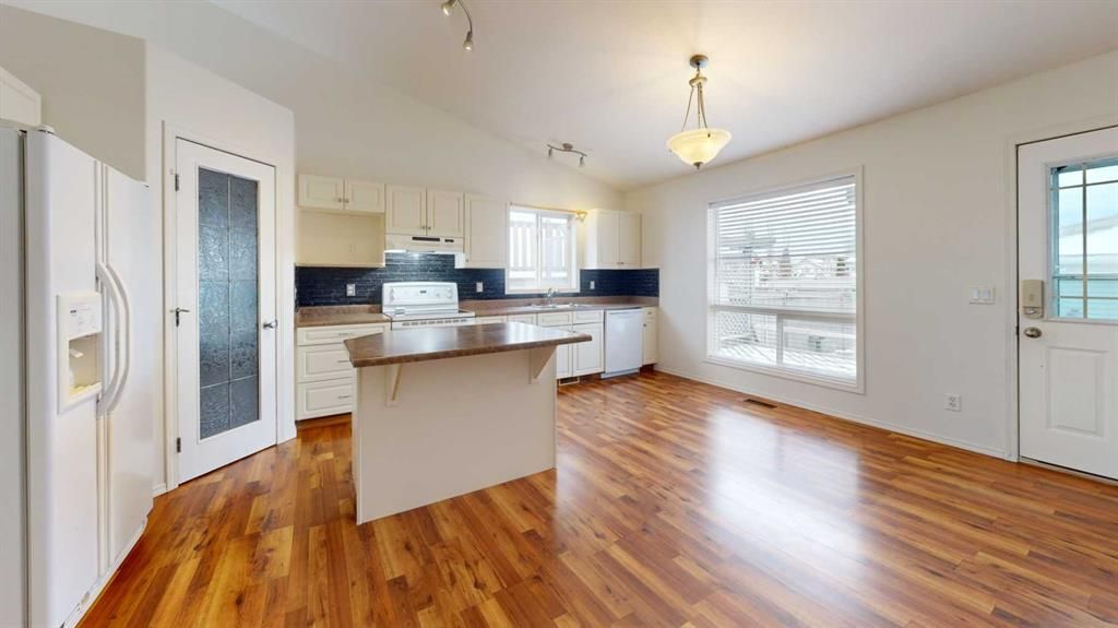 108 Pinnacle Boulevard  - Photo 7