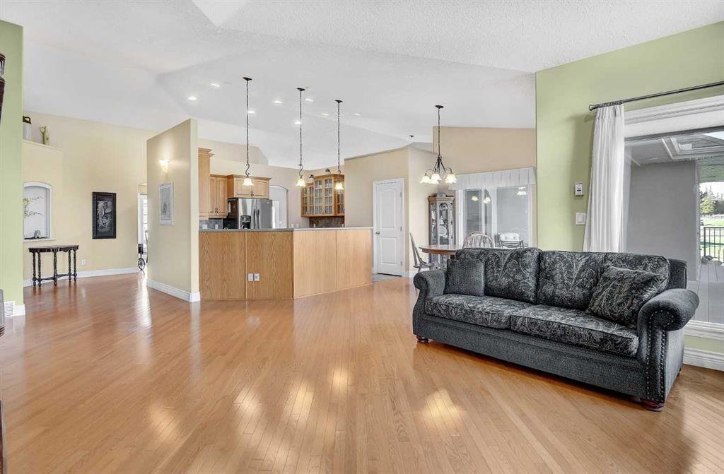 1716 60017 TWP RD 704A   - Photo 15