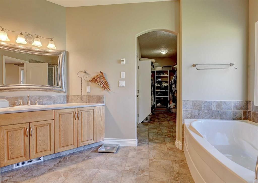 1716 60017 TWP RD 704A   - Photo 22