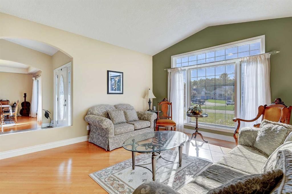 1716 60017 TWP RD 704A   - Photo 5