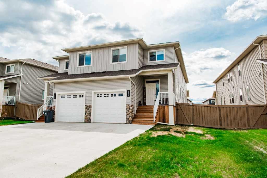 10301A 149 Avenue  - Photo 2