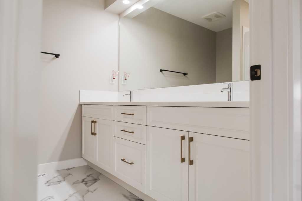 10301A 149 Avenue  - Photo 30
