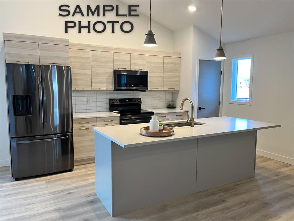 8601 88B Street  - Photo 3