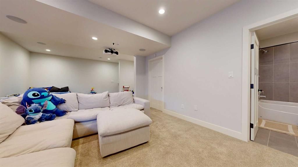 10714 160 Avenue  - Photo 40