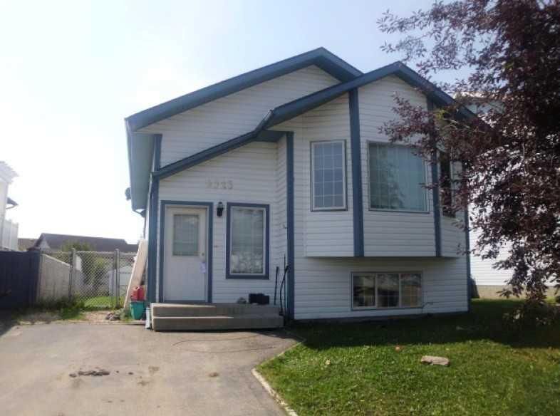 9023 62 Avenue - Photo 1