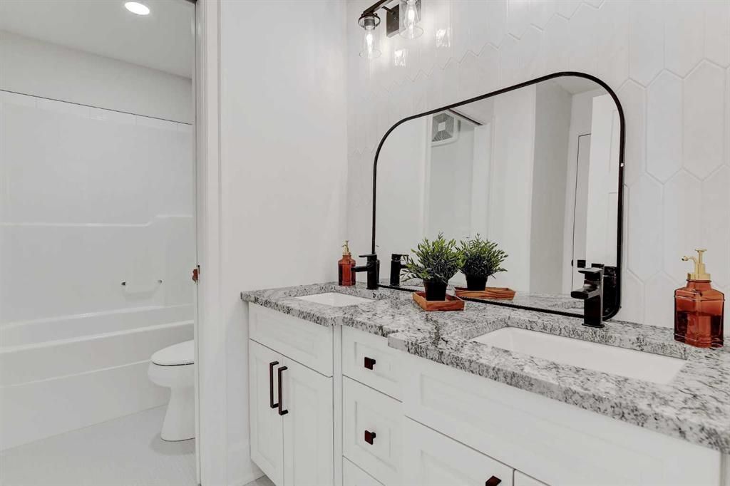 10617 154a Avenue  - Photo 38