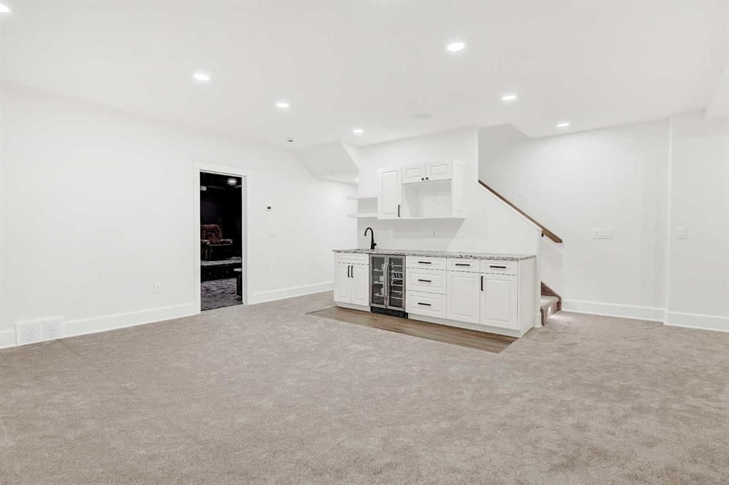 10617 154a Avenue  - Photo 40