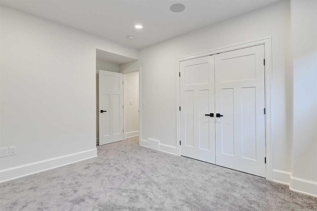 10617 154a Avenue  - Photo 44