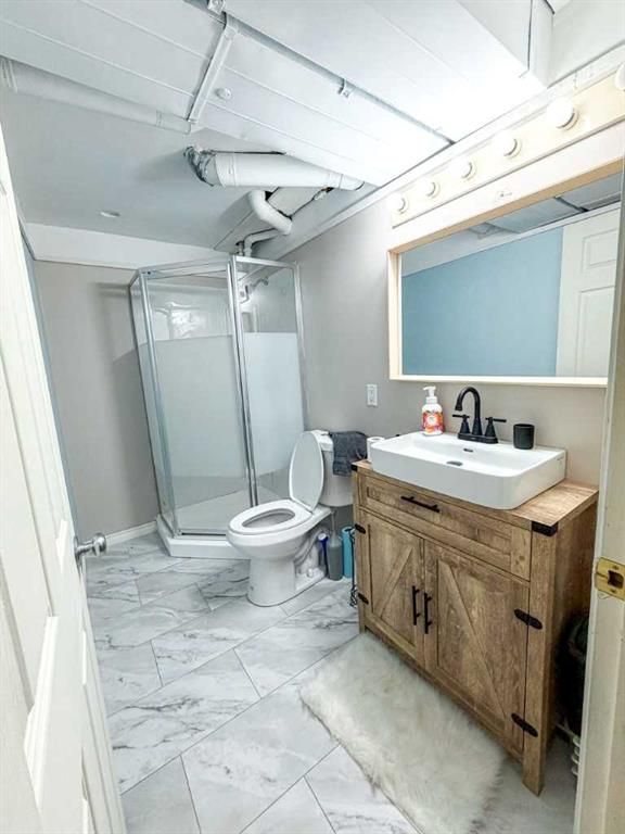 8218 Mission Heights Drive  - Photo 16