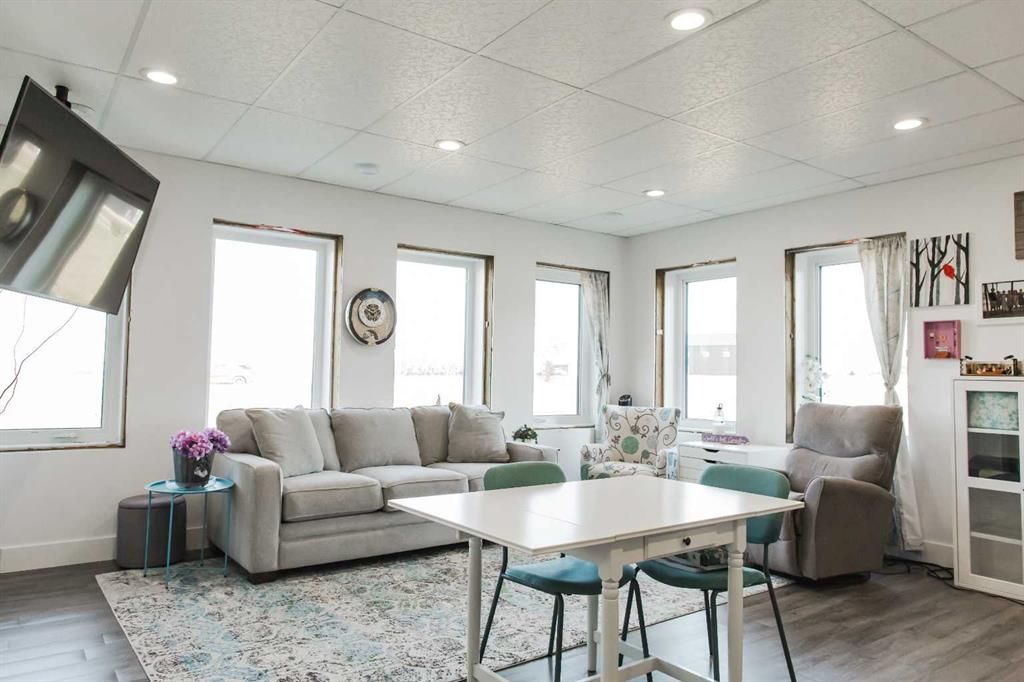 724071 Range Road 52   - Photo 43