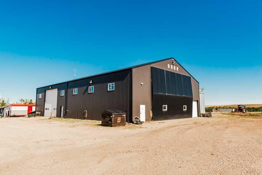 724071 Range Road 52   - Photo 4