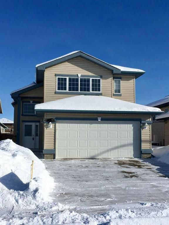 10660 125 Avenue - Photo 1