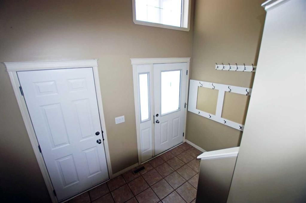 10660 125 Avenue  - Photo 3